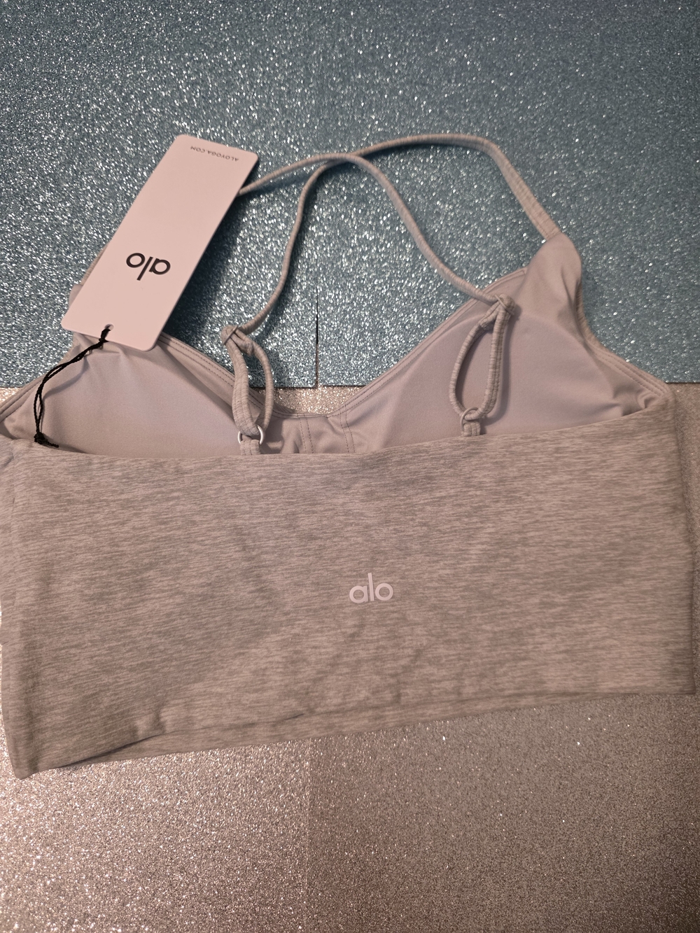 Alo Soft Highlight Bra - Picture 4 of 5